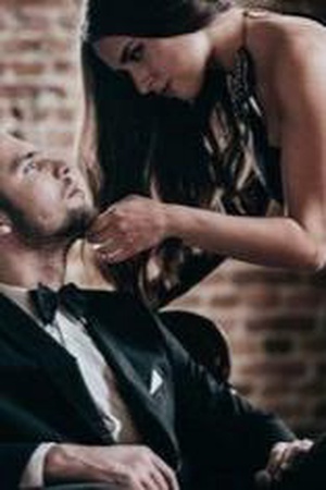 Cover of Mistaking a Magnate for a Male Escort